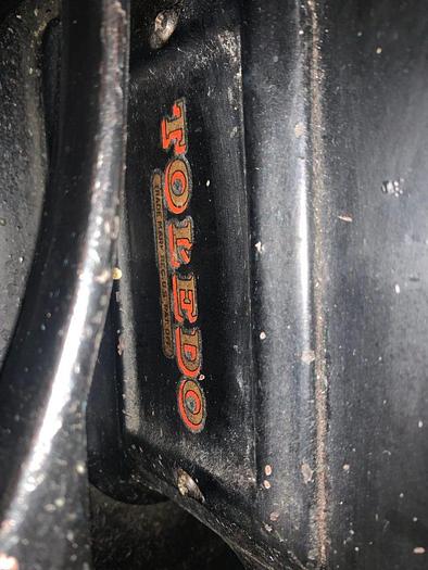 Used 5907-380 Vintage Antique Toledo Scale Co. OVER/UNDER Parts Counting Ratio Model 4652 / 40 LB Capacity