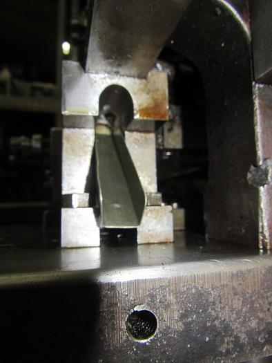 Used 8776 Used S & W Link Making Machine