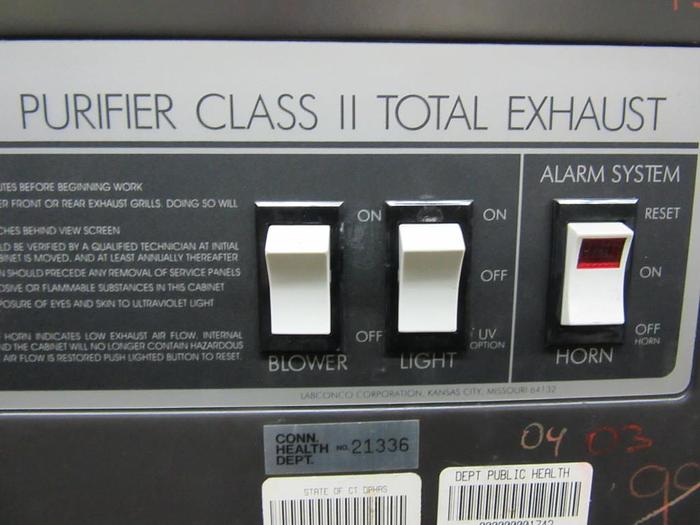 Used 2001-700 LABCONCO CHEMICAL LAB FUME SAFETY EXHAUSTHOOD PURIFIER CLASS 11
