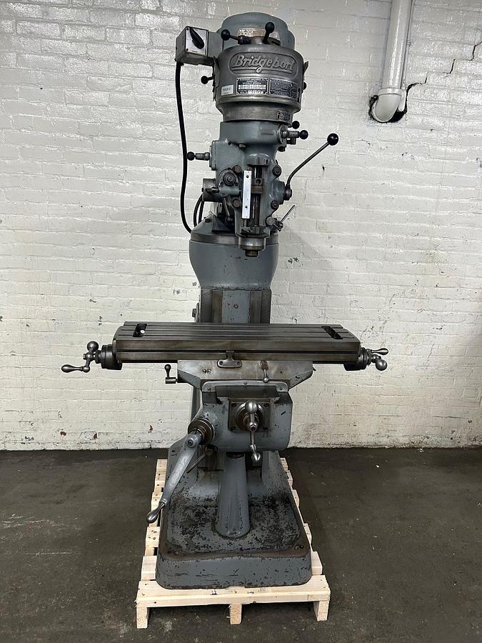 Used Bridgeport 9" x 32" 1 HP, 8-Speed Ram Type J-Head Vertical Milling Machine & R8 Collets