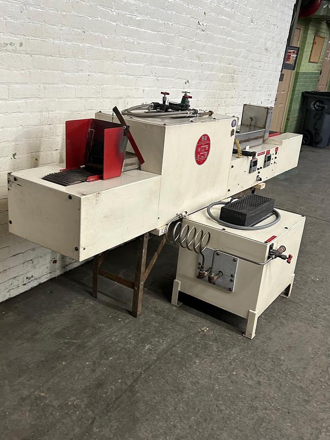 Used SM Engineering Mini Six Belt Annealing Soldering Furnace with Ammonia Dissociator