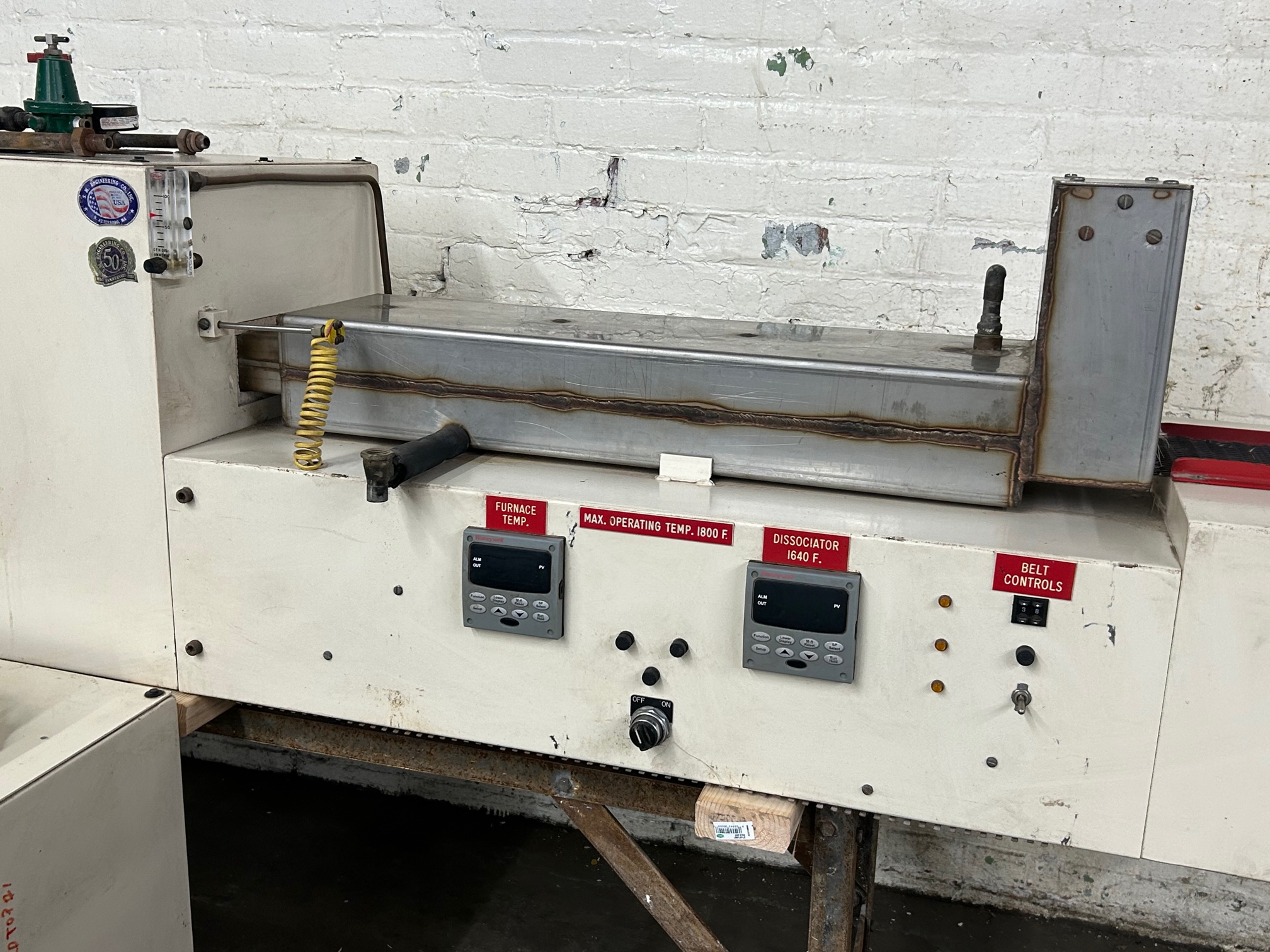 Used SM Engineering Mini Six Belt Annealing Soldering Furnace with Ammonia Dissociator