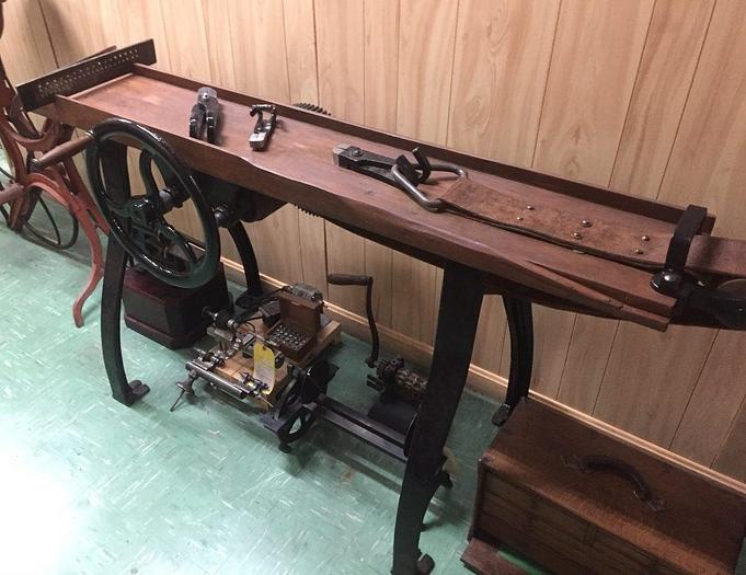 Used 2786-385 Antique Wire Single Draw Bench Circa 1890