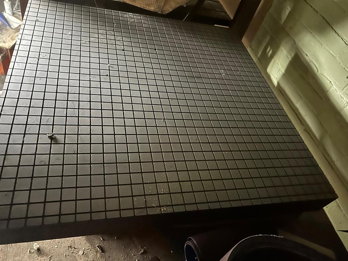 Used Precision 30" X 30" x 3" H Cast Iron - Lapping Work Table