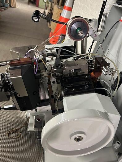 New OMBI Model GUF18-SG-DSDL Automatic Machine for Cable or Curb Chain / Tooled 1.40mm