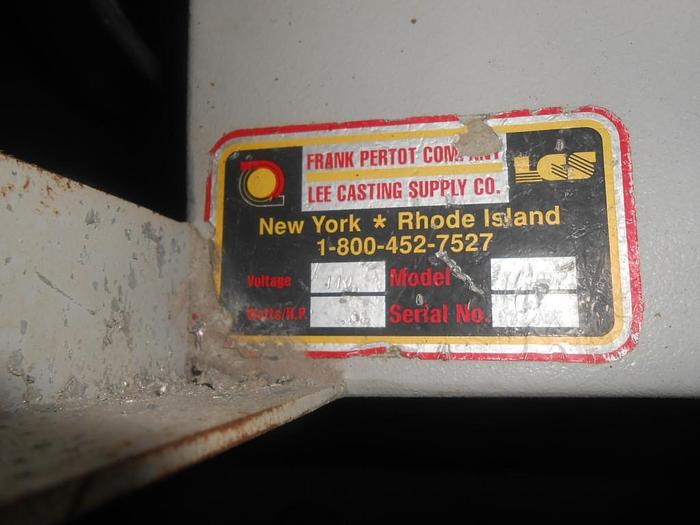 Used 6746-310 Charles Hones Gas Operated Melting Pot