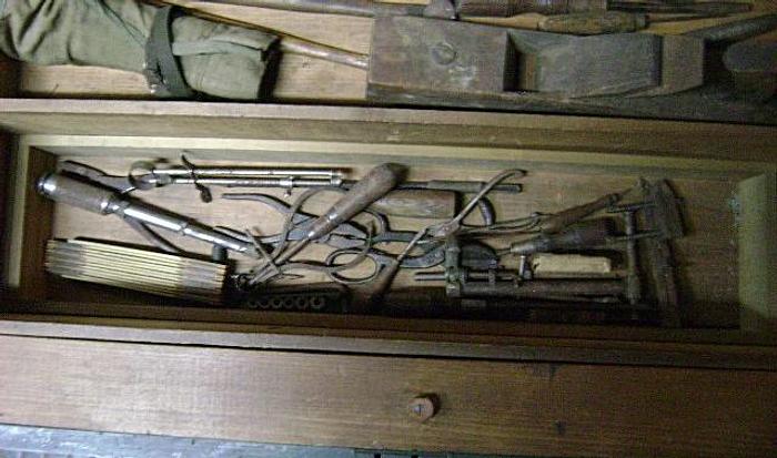 Used 1074-385 Antique Woodworker’s Tool Chest/Carpenter’s Box