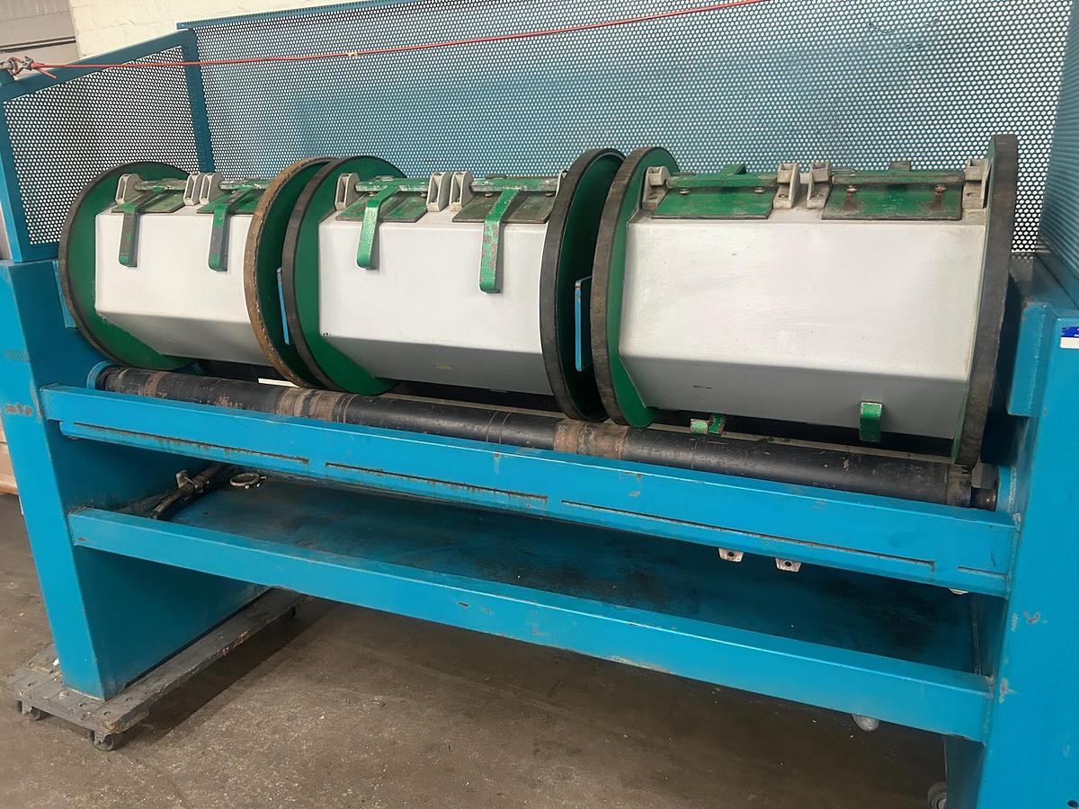 Used Dreher VT3 Wet Processing Three Barrel Finishing Machine, Technology for Delicate Parts