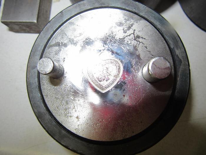 Used 2035-390 Chinese Zodiac Heart Shaped 1/2″ x 1/2″ Dies Hub Jewelry Tools
