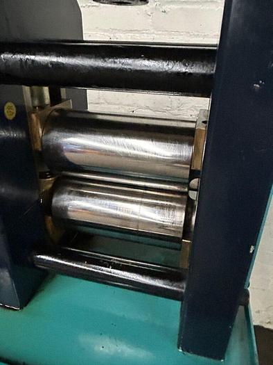 Used Cavallin Type 6″ x 4″ Double Sided Power Rolling Mill with Side Rollers for Gold, Silver, Plate