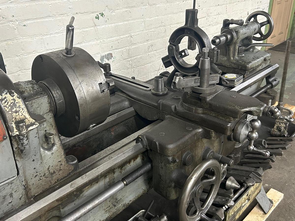 Used South Bend 18"X38" Heavy Duty Precision Lathe Model CL8140C W/ Taper Attachment & Tooling