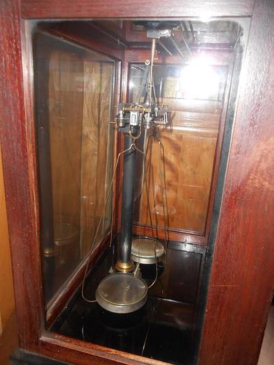 Used 0198 F Sartorius Gottingon Balance Beam Scale