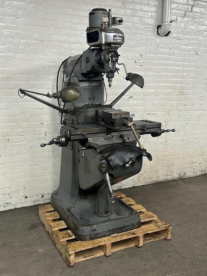 Used Bridgeport 9" x 32" 1/2 HP, 6-Speed Ram Type Vertical Milling Machine