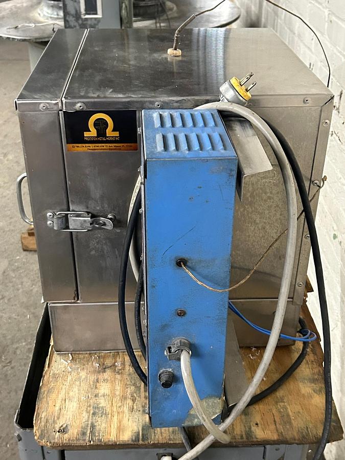 Used Electric Oven, Kiln, Furnace with Paragon Programmable TNFII Remote Controller (120v)