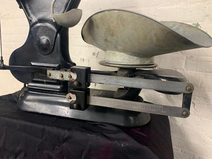 Used 5907-380 Vintage Antique Toledo Scale Co. OVER/UNDER Parts Counting Ratio Model 4652 / 40 LB Capacity