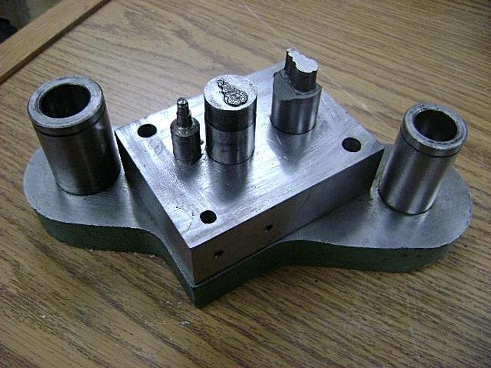 Used 1952-390 STAMPING PRESS TOOL & DIE SET TO MAKE RABBIT FINDING