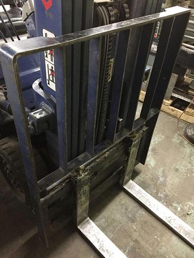 Used 2956-560 KOMATSU 5000LB CAPACITY RIDE ON FORK LIFT TRUCK MODEL 25