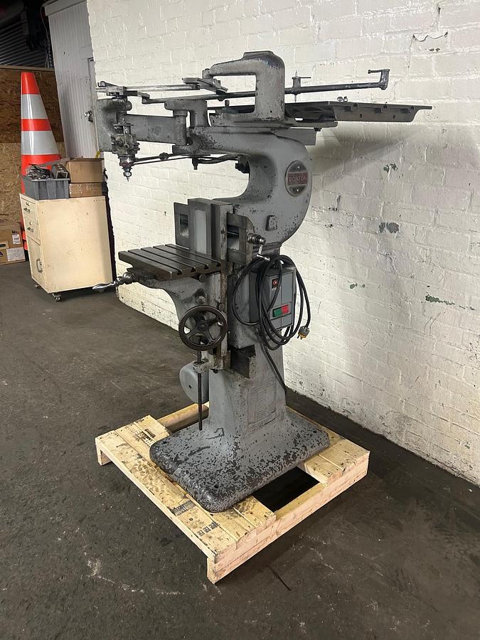 Used Gorton 2-Dimensional Pantograph/Engraver Model P1-2