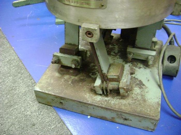 Used 1463-700 Moorfeed 10″ Vibratory Spiral Parts Feeder Model #10