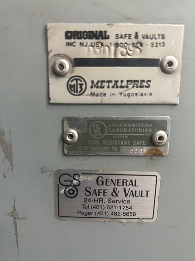Used Original Safe and Vaults Combination Tool Resistant Safe MTL TL30 UL