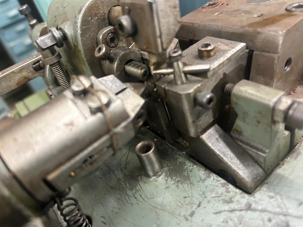 Used RUF Single Curb Chain Making Machine