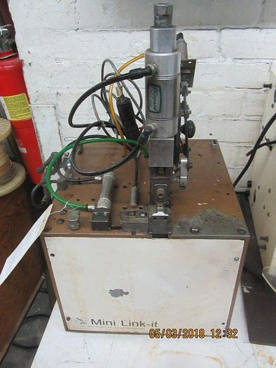 Used 2714-130 ABI Model Mini Link-It Lightning Welding System