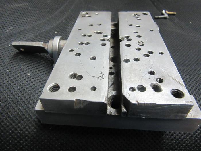 Used 1856-385 RARE ANTIQUE ORNAMENTAL & ENGINE TURNING WORK HOLDING Self Centering VISE