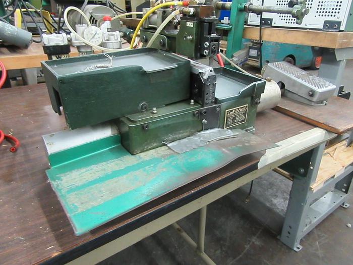 Used 2365-130 Crafford Model D Bench Model, Air Operated Link-O-Matic Link Making Machine