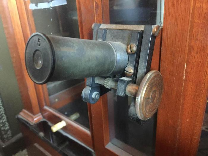 Used 0130-385 Christian Becker Inc Wood & Glass Case Balance Beam Scale