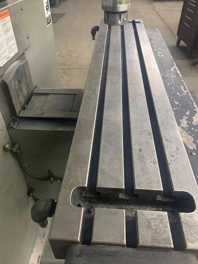 Used 5961-470 Bridgeport 3-Axis CNC, Vertical Knee Mill Milling Machine Model V2XT