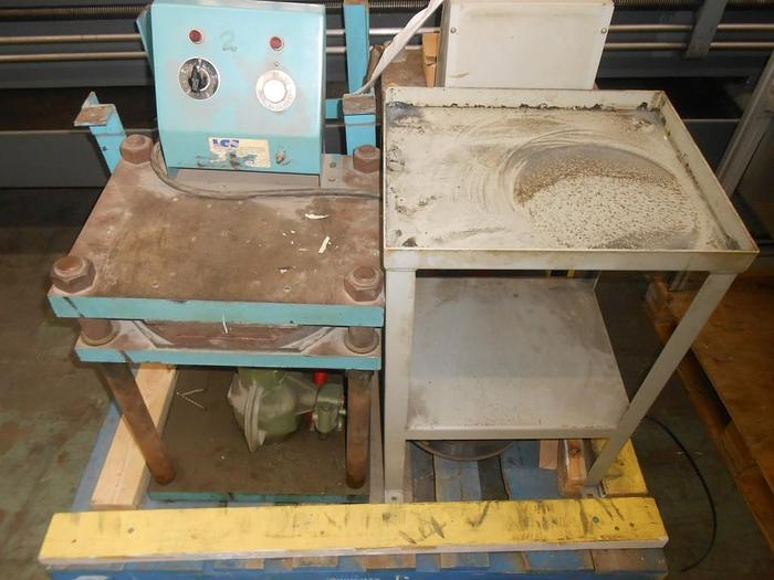 Used 6744-185 Lee Casting 4-Post Rubber Mold Vulcanizer