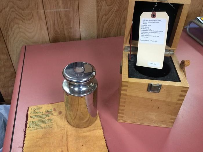 Used 1338-385 Like New Sartorius #10F, 10 KG., Chrome Balance Calibration Weight