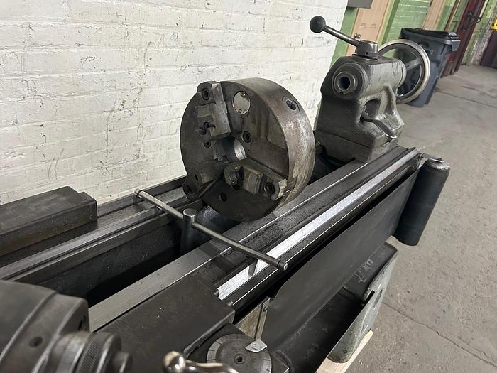 Used Meuser & Co. 18" x 26" - 68″ Gap Bed, Tool Room Engine Lathe, Inch / Metric