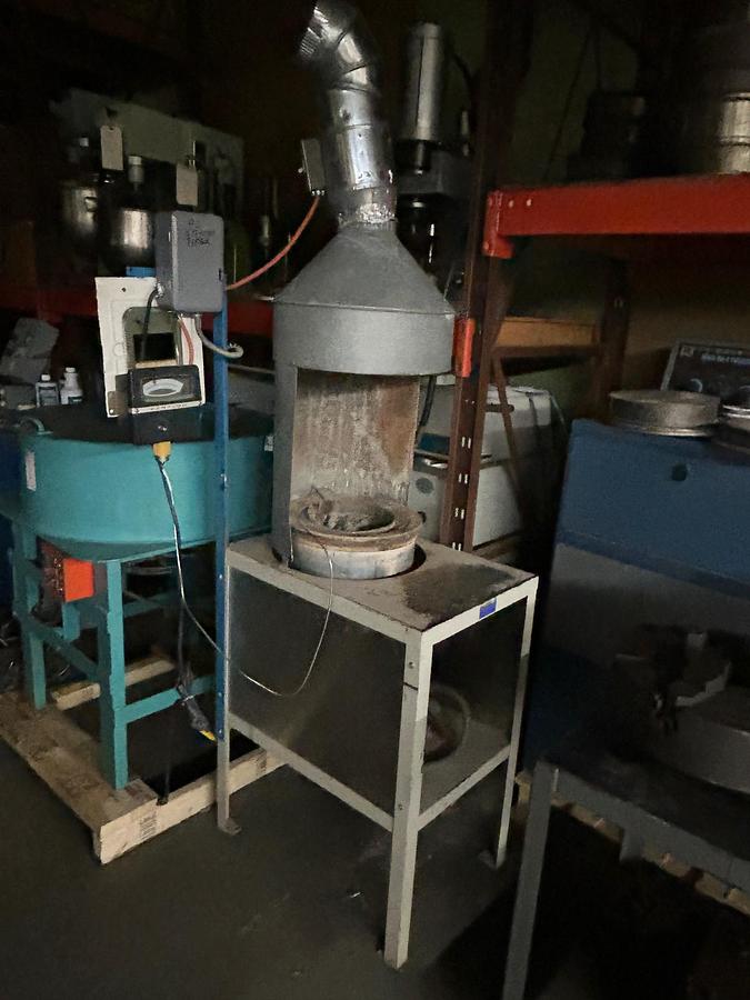 Used Contenti 160# Gas Fired Melting Pot with Thermostat & Hood for White Metal Casting