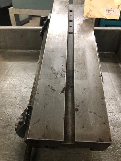 Used 2124-440 Hardinge Lever Operated Double Tool Cross Slide, Model E