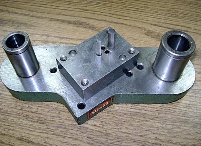 Used 1632-390 Stamping Press Tool And Die To Make Heart With Cutout Heart