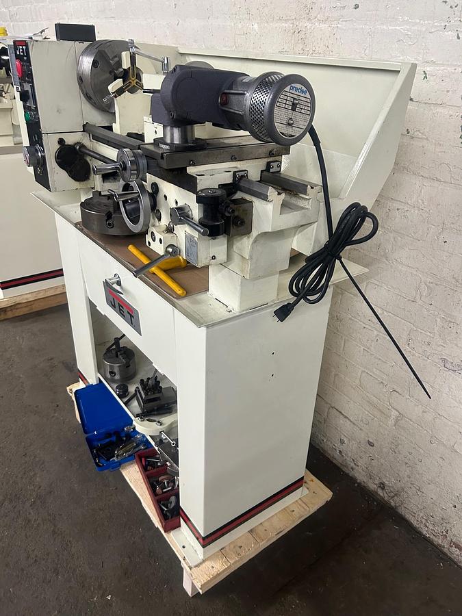 Used Jet BD-920W 9" x 20" Belt Drive Bench Lathe, Inch/Metric / Well Tooled