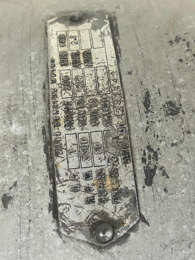 Used Dual Polishing Benches (4-Station System) with Baileigh DC-1450C 2HP Dust Collector