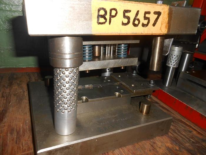 Used 7458-390 JEWELRY PADLOCK PRODUCT DIE MAKING SYSTEM – 4 Die Sets