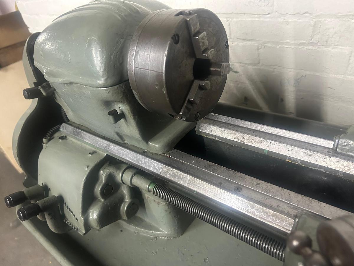 Used South Bend 9″ x 24″ Precision Belt Driven Lathe, Cabinet Stand