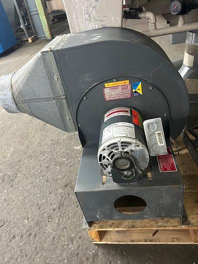 Used Pressure Blast Mfg Co. Model AA-33 Abrasive Blast Cabinet System with Blower