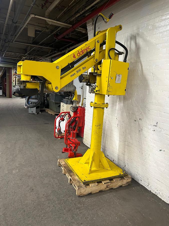 Used Dalmec Type PMC Specialized Pneumatic Industrial Manipulator / Lift-Assist