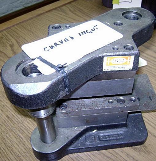 Used 0575-390 Curved Ingot Die Set