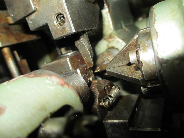 Used 8509-100 OMBI Model FTR10 Boston Link Chain Making Machine