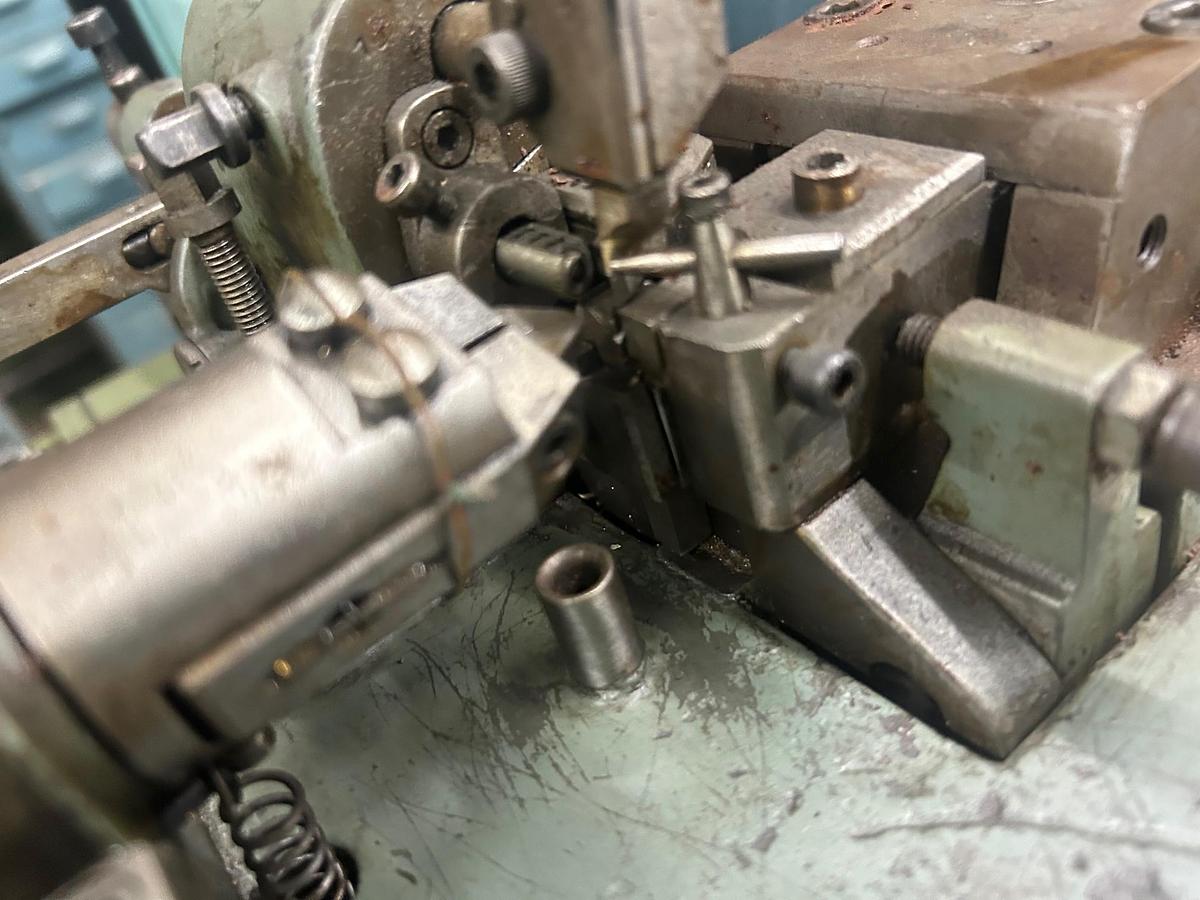Used RUF Single Curb Chain Making Machine