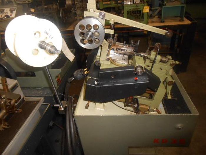 Used 0211-100 MGZ Single Curb Chain Making Machine Model MGZ 93