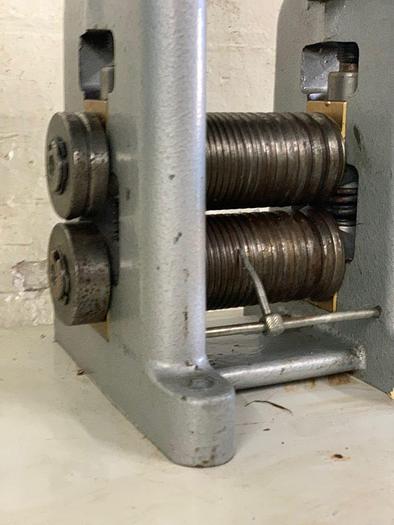 Used 5979-155 Cavallin Hand Operated Wire Mill with Outboard Rolls 1/2″ Rounds