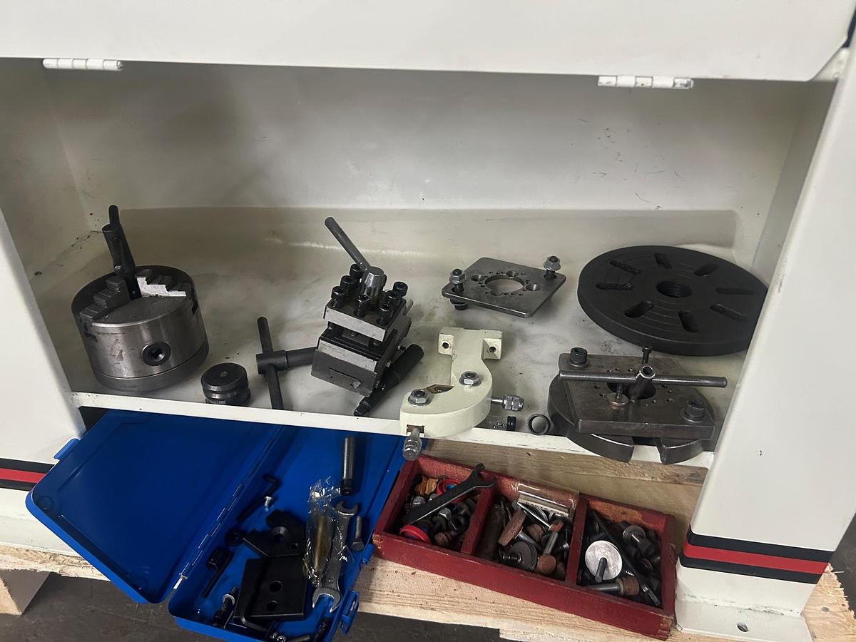 Used Jet BD-920W 9" x 20" Belt Drive Bench Lathe, Inch/Metric / Well Tooled