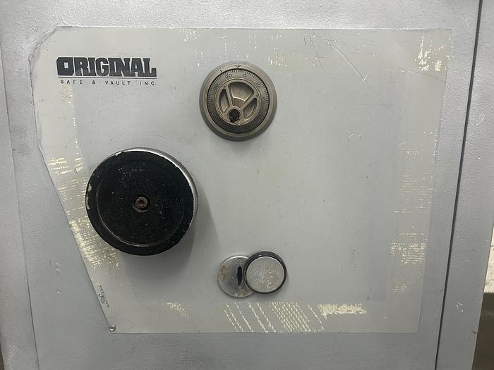 Used Original Safe and Vaults Combination Tool Resistant Safe MTL TL30 UL