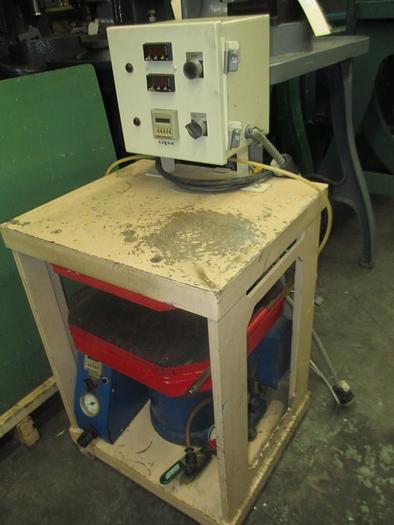 Used Conley Accu-Mold 4-Post Rubber Mold CASTING Vulcanizer